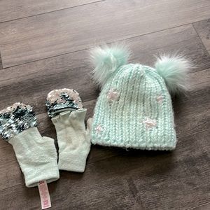 Girls Hat and gloves